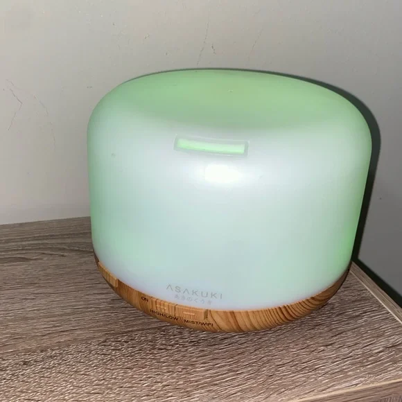 Oil Diffuser. Colour Changing - Picture 5 of 6